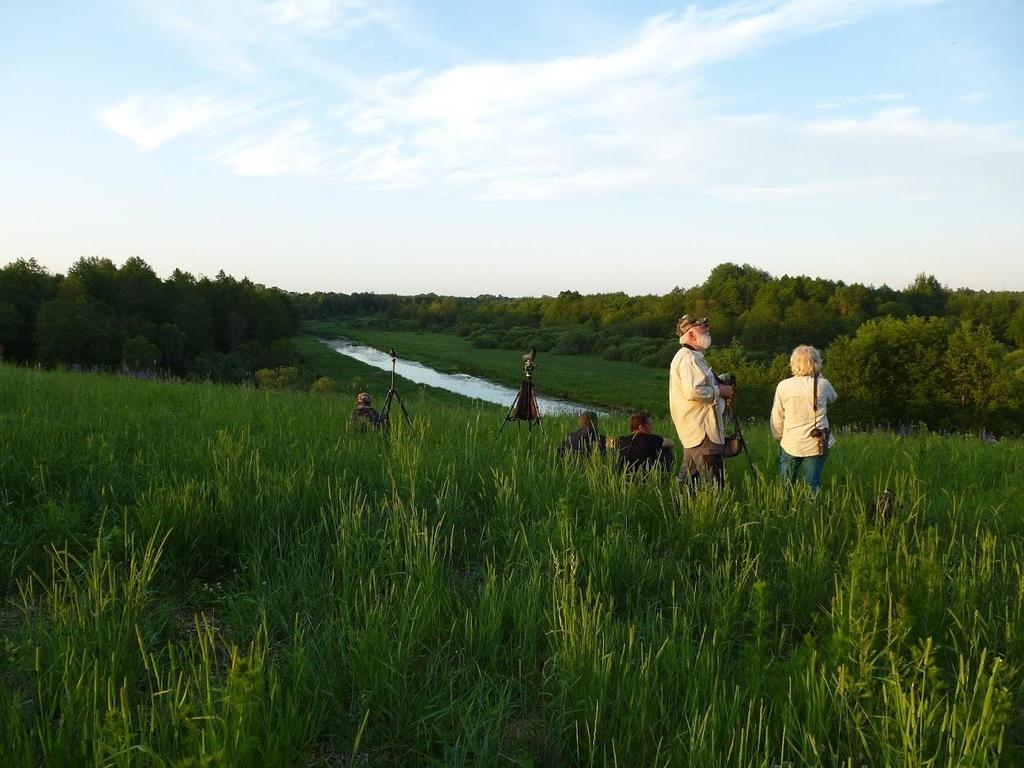 Uitzicht op Beverburcht (foto: Karin Overkamp) Dag 4 [8 juni] Krasny Bor, rit naar Turov Na het ontbijt vertrokken we voor de lange rit naar Turov in het zuiden. Rond 18 uur kwamen we daar aan.