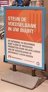 Speciale (supermarkt)acties: Door het jaar heen werden er bij diverse supermarkten inzamelingsacties gehouden door onze eigen vrijwilligers maar ook door anderen zoals de Lions.