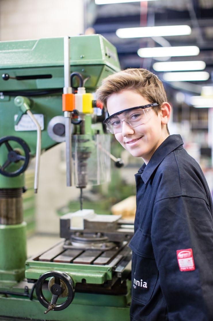 Extra kosten Vakkleding Levering via school