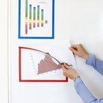 QMS-A4 Magneetkader A4 om aanwijzingen op te hangen voor whiteboards, kasten enz. Gewicht: 100 gr QMS-A5 Magneetkader A5 om aanwijzingen op te hangen voor whiteboards, kasten enz. Gewicht: 69 gr 1 st.