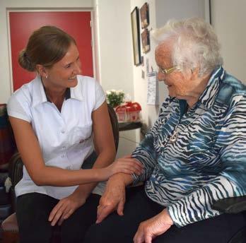 Onze zorg In iedere groepswoning is professionele zorg aanwezig. Er is een vast team medewerkers die u verzorgt en begeleidt.