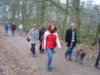 Leefregels Zoveel mogelijk lopen waardoor de spierpomp in de kuit