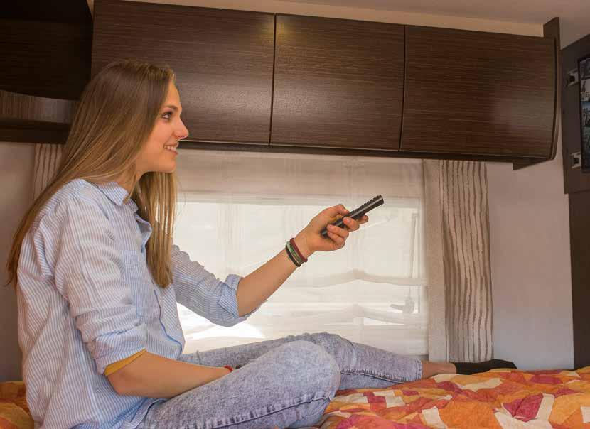 SMART TV Internet direct op de TV in uw camper of caravan met de SMART TV s van TELECO Uw televisie omgevormd tot een MEGA smartphone met geïntegreerde wifi.