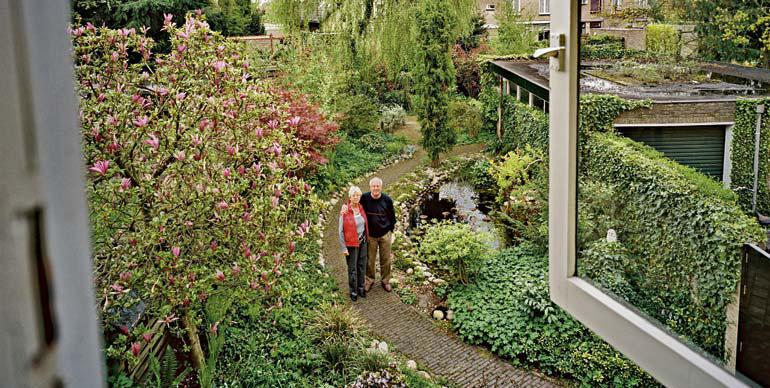 Dienstverlening De verandering in de zorg en de vergrijzing brengen nieuwe maatschappelijke ontwikkelingen met zich mee.