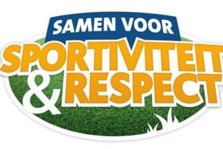 Jury samenstelling: Functie Naam Bev.h. 1 HSR Dhr. H.P.G. Klerkx 1 2 3 J K O 2 SR Dhr.. G.H. Wedekind 1 2 3 J K O 3 SR Dhr. A.J. van Buiten 1 2 3 J K O 4 ST Dhr. L.H. Bruggeman 2 3 J 5 J/Uitsl. Mw. W. Egbers 3 6 J Dhr.