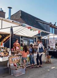 Foto: op naar IJsseltheaterfietstocht, Olst-Wijhe 25-26 mei IJsseltheaterfietstocht: een dag of een weekend genieten van fietsen, natuur, streekgerechten en cultuur met op bijzondere locaties langs