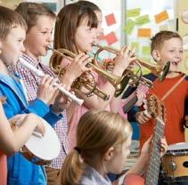 muziek Kaliber Kunstenschool trompet De kinderen maken kennis met trompet; een blaasinstrument dat iedereen kent en echt een instrument voor jongens en meisjes die gehoord willen worden.