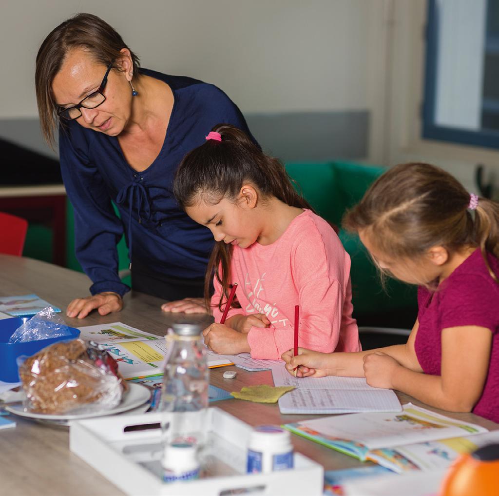 22. Ouders 22.1 Ouderinformatie We gebruiken verschillende communicatiemiddelen om u op de hoogte te houden: Website. Op onze website [link invoegen www.kindcentrumvroondaal.