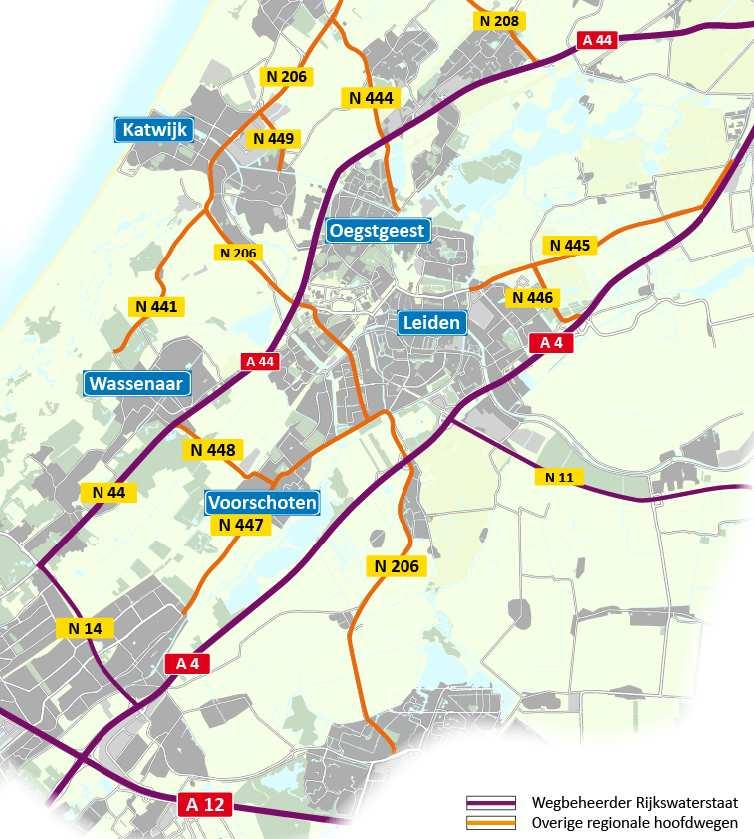 3.2 Infrastructuur De rijkswegen A4 en A44 zijn de belangrijkste (inter)nationale transportassen in de regio en hoofdzakelijk noord - zuid gericht.
