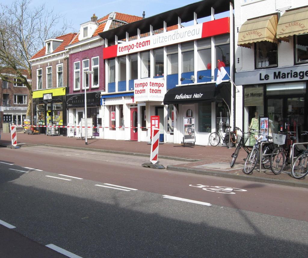 Ter hoogte van het pand op nummer 13 in de Nieuwstraat, voorheen t Zuyd-eynd genaamd, is verdiept tot circa drie meter onder