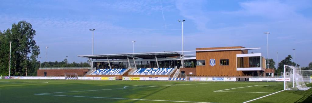 Beste voetballers, Welkom bij het 6 e jeugdtoernooi van s.v. Hillegom. Na drie succesvolle jaren als vv Hillegom en vele jaren als sv Condordia, is dit het vijfde s.v. Hillegom JO12 t/m JO15 toernooi als fusie vereniging.