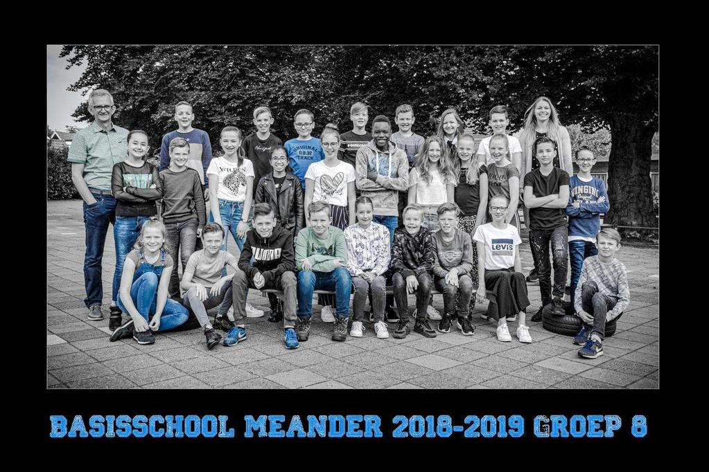 Groep 8. Er wordt nog steeds nagepraat over de afscheidsmusical van groep 8. Het was in één woord geweldig!!! We wensen de leerlingen en de vertrekkende ouders veel geluk voor de toekomst.