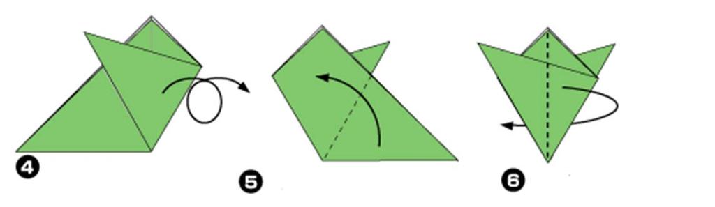 Vouw de rechter driehoek op 2/ (stippellijn) naar de hulplijn op 1/ van de linker driehoek. Gebruik hierbij je geodriehoek. Let goed op de docent die het voordoet.