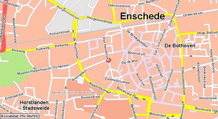 LOCATIEAANDUIDING Het object is gelegen midden in het zakelijke hart van Enschede aan de rand van het stadscentrum.