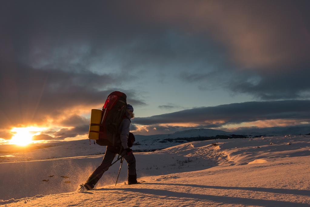 Sneeuwschoen-Foto-Trekking bij noorderlicht 10-daagse actieve reis in het teken van Aurora borealis 12-21 maart 2020 Op