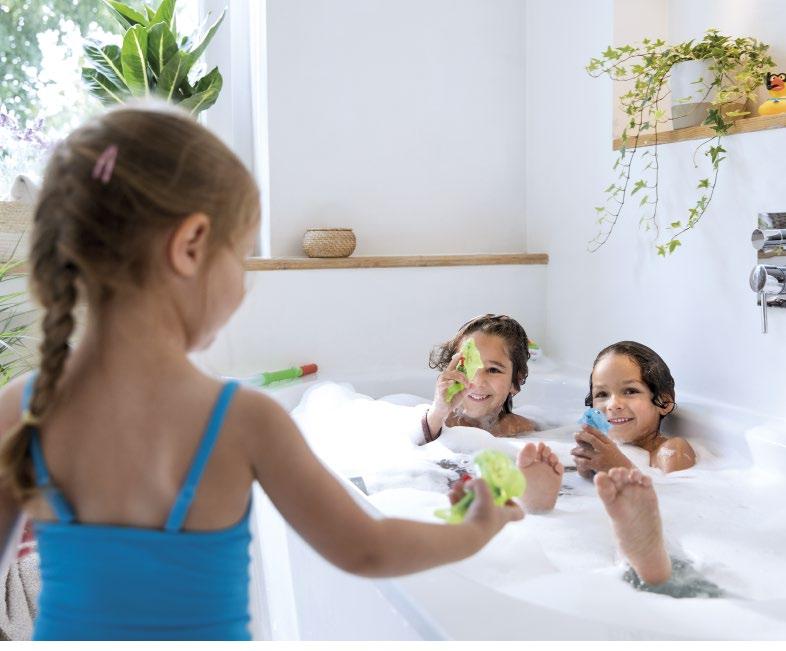 Sanitair warm water Sanitair warm water Ook het hoogste warmwatercomfort op maat van uw badkamer.