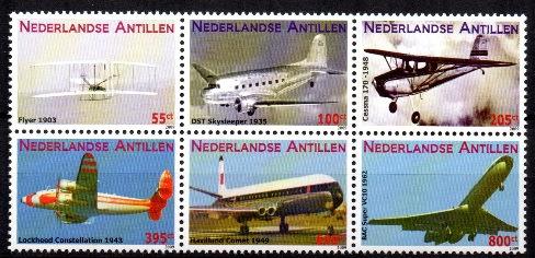 56 x 5 insteekboeken wereld 1,00 57 xxx Suriname blok 1/3 (1975) 4/5 65,00 1,00 58 x 3 gelopen