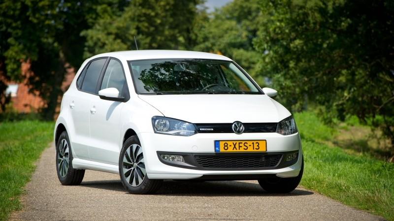 Dirk-Jan Dalhuisen 31 juli 2014 Tegenaanval Bij Volkswagen zullen ze nog wel eens terugdenken aan het overweldigende succes van de Polo BlueMotion.