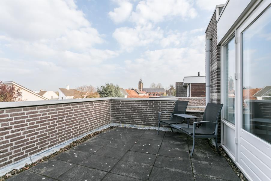 Extra info: - De woning is verrassend ruim van opzet.