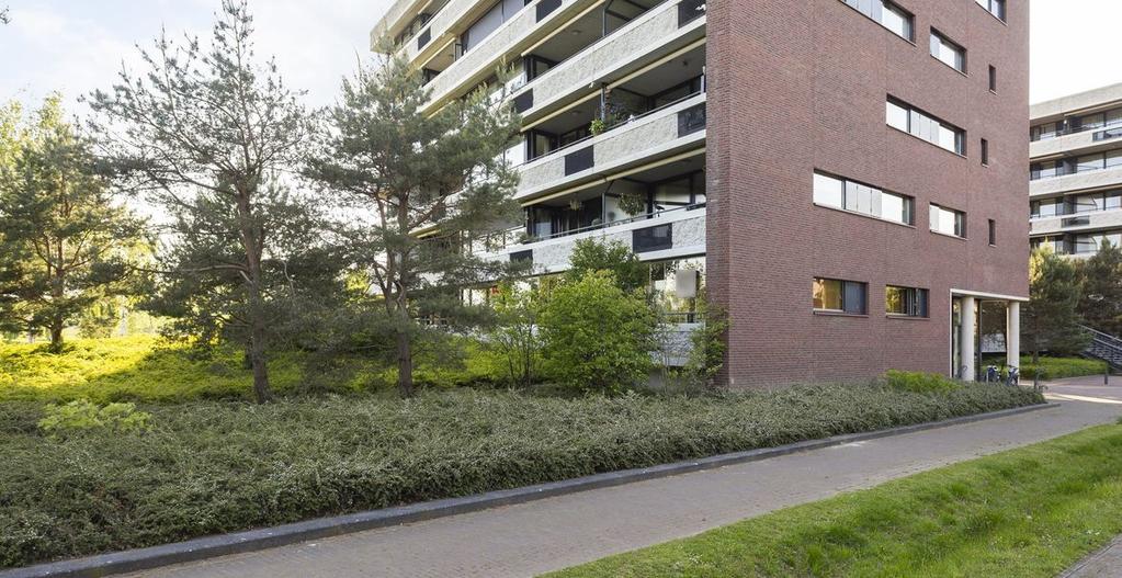 Zandbloem 13 Wilt u comfortabel wonen zonder tuinonderhoud maar toch omgeven door groen en met een fantastisch uitzicht op het landschapspark van Meerhoven?