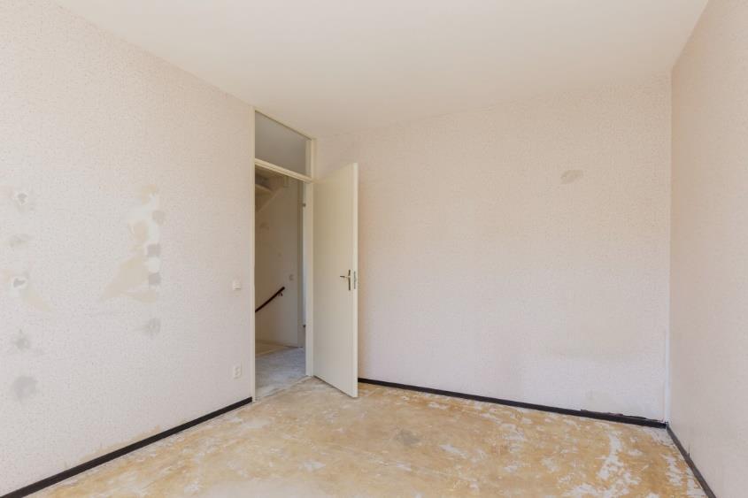 Deze slaapkamer beschikt over 12m² aan oppervlakte en is (4.