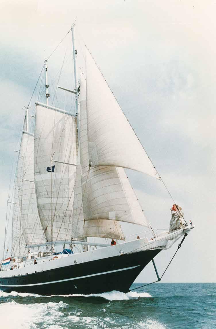 30 JAAR ZEILSCHIP EENDRACHT SPECIAL JUBILEUM Zeilschip Eendracht is jarig! De Eendracht is 30 jaar in de vaart en dat gaan we natuurlijk vieren! Een jubileum is én blijft een bijzondere gebeurtenis.