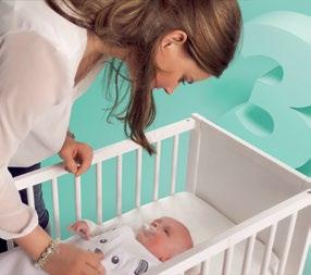 3. dan leg ik het in een slaapzak. Een babyslaapzak is de veiligste optie zodra de baby beweeglijk wordt, dus als het zich gaat verplaatsen in bed. Vaak is dat al binnen een paar weken.