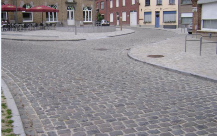 RA Lokerstraat Bij inrijden van de Lokerstraat.