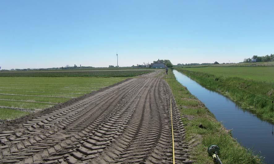 RAAP-RAPPORT 2717 Verbetering watersysteem polder t Hoekje, gemeente Schagen Archeologisch vooronderzoek: een verkennend booronderzoek 2 Veldonderzoek 2.