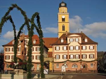 In Bad Mergentheim maken we deze foto van de markt.