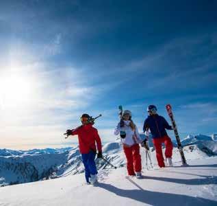 K0), toch kan u deze reis boeken en ter plaatse les nemen Professionele skileraars die het skigebied door en door kennen Eventuele speciale lessen : diepsneeuw, buiten piste, heliski, Mogelijkheid