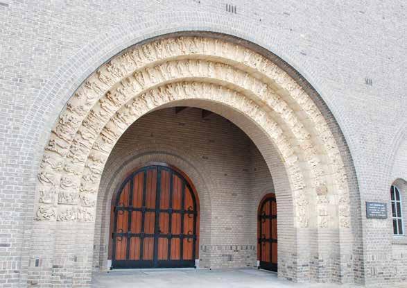 15 St.-Josephkerk St. Jozefskerkplein 1, 6006 ZH Weert Zaterdag 10.00-17.00 uur. Zondag 10.00-17.00 uur De RK Sint-Joseph parochiekerk is gebouwd in 1939 naar ontwerp van architect Alphonse Boosten in neoromaanse stijl.