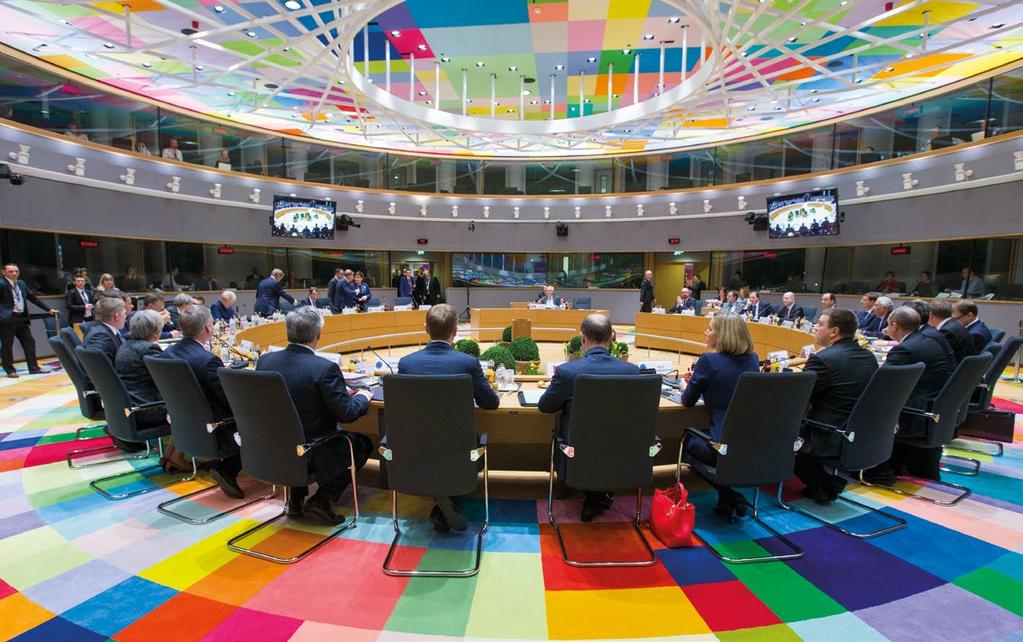 HET STRATEGISCH ORGAAN VAN DE EU De Europese Raad is de EU-instelling die de algemene koers en prioriteiten van de Europese Unie bepaalt.
