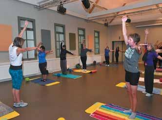 OPEN LESMOMENTEN Pilates Pilatesoefeningen zijn grondoefeningen die werken op kracht, lenigheid en een correcte lichaamshouding.