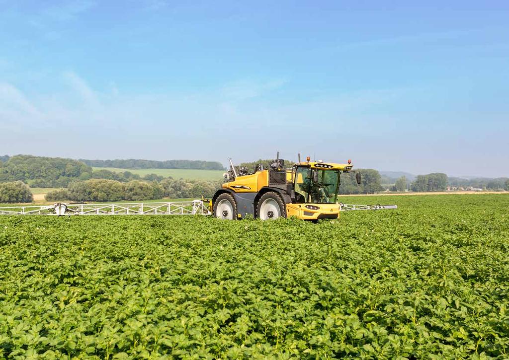 10 + HOOFDKENMERKEN Argument 1: Pagina 6-7 UITSTEKENDE WENDBAARHEID De RoGator 600D serie veldspuiten zijn, dankzij het unieke chassis en de uiterst wendbare vierwielbesturing, leniger als menig