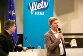 toekomst formuleren. Eerst en vooral nam Patrick D haese in naam van voormalig minister van Mobiliteit Hilde Crevits een Mijlpaal in ontvangst voor de oprichting van Fietsberaad Vlaanderen in 2014.