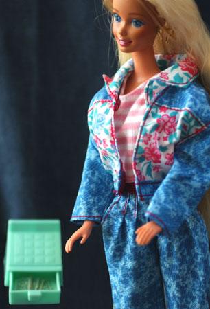 De Sun Sensation Barbie met het Mattel-nummer 1390 wil het setje graag hebben.