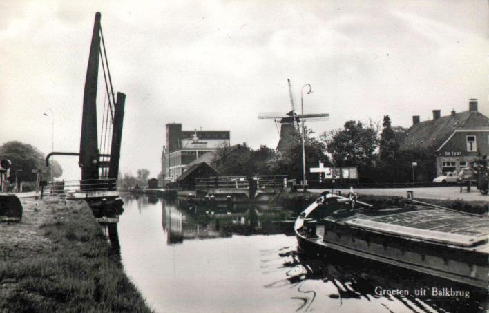 Voor 1967 zag de Zwolseweg (N377) er compleet anders uit.