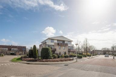 Lijst van Zaken Zaken Tuinaanleg/bestrating/ beplanting Buitenverlichting Tijd of schemerschakelaar/ bewegingsmelder Tuinhuisje/buitenberging Kasten/werkbank in tuinhuis/berging Voet droogmolen