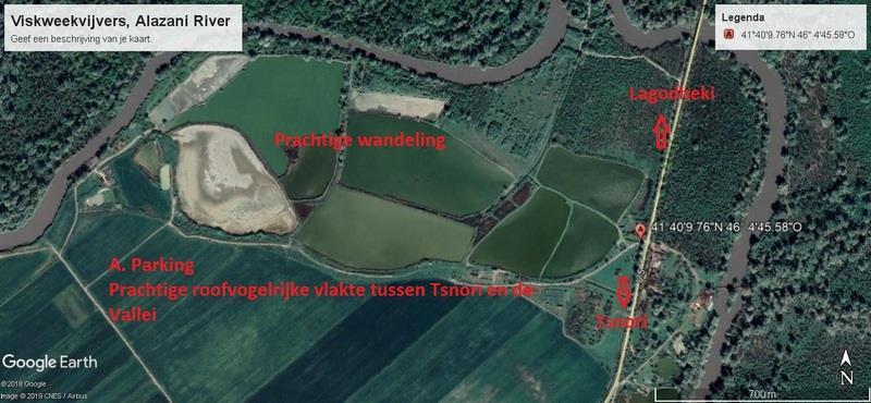 mooie viskweekvijvers liggen. De weg van Tsnori naar de rivier loopt door geweldige met onkruid bezaaide graanvlaktes met viskweekvijvers.