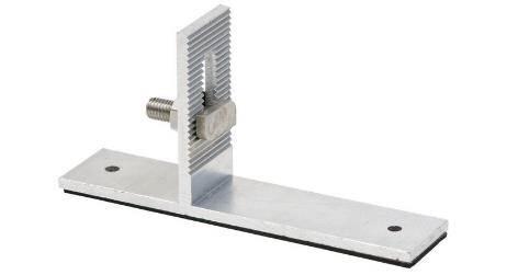 Plaatsing van het panelenveld Configuraties De Triple Solar warmtepomppanelen worden met behulp van tussenslangen direct aan elkaar gekoppeld.