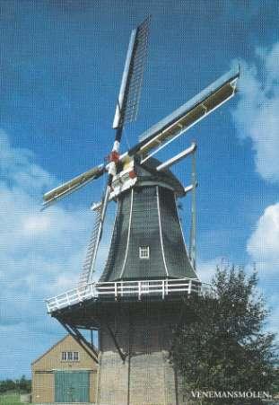 Molenfietstocht rond Winterswijk 27 juli 2019 KNNV Het gaat niet om die hoge windturbines welke uit 3 vleugels bestaan en zeer hoog de lucht in prijken.