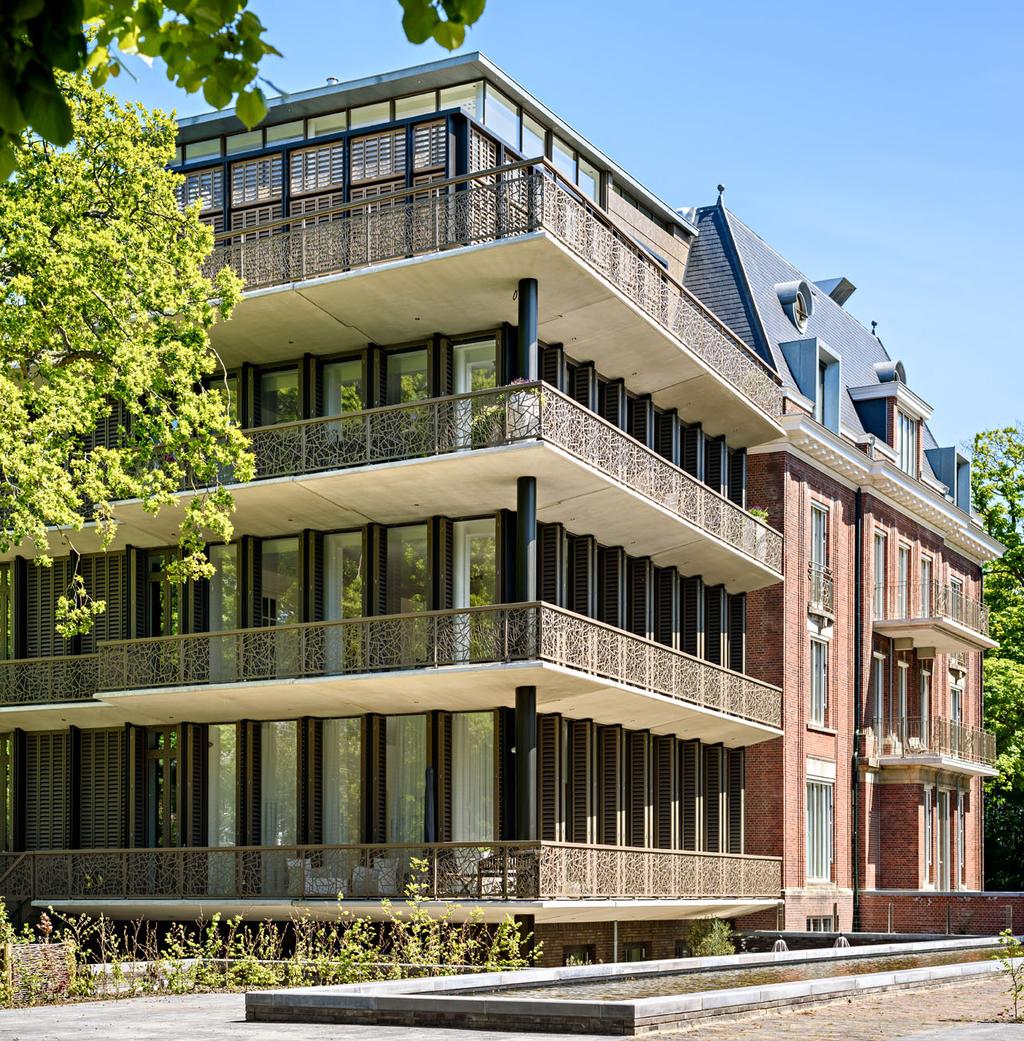 VILLA CARNEGIE Op een unieke, groene locatie in het hart van de Haagse binnenstad heeft Braaksma & Roos Architectenbureau een transparante appartementenvilla ontworpen.