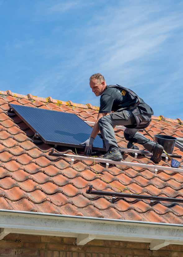 Inhoudsopgave Wij geven energie In 4 stappen uw eigen zonnepanelen huren Zonnepanelen kopen of huren? Rekenvoorbeeld Waarom zonnepanelen huren bij de Saman Groep? Opdracht gegeven, en nu?