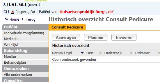 Klik achtereenvolgens op Alle onderzoeken, Consult Pedicure en Aanvragen.