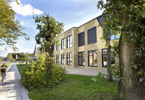 volop ruimte rondom het gebouw. Helemaal ingericht op veel doe-dingen en op leren in de praktijk. Alle vmbo-richtingen Bij ons kun je alle vmbo-richtingen en mavo Vakbekwaam volgen.