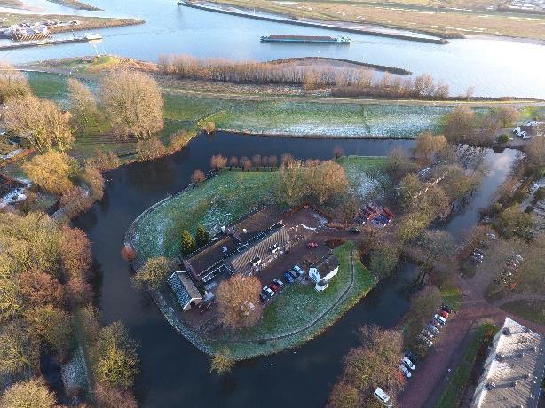 maatschappelijk vastgoed. Begin 2017 zijn de renovatiewerkzaamheden afgerond en heeft iedereen zijn plek weer in kunnen nemen in het dorpshuis.