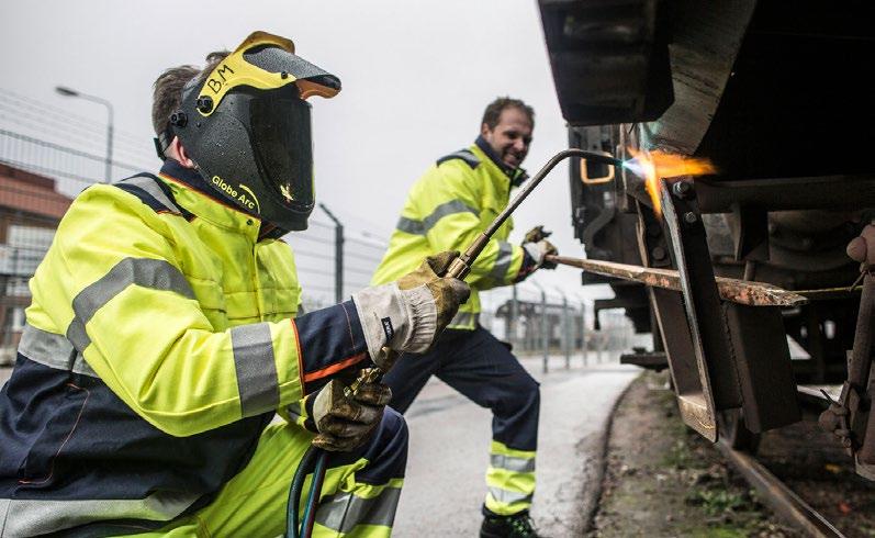 Laat zien wie je bent Met kunt u opvallen en uw bedrijf positief in de markt zetten. Het is een mooi visitekaartje, mits het goed wordt afgegeven. Uw werknemers spelen daarbij een belangrijke rol.