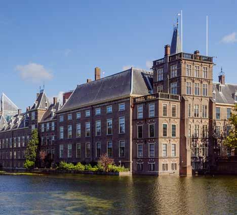 Nederland Het Nederlandse Deltaplan Zoetwater bevat initiatieven en maatregelen om de zoetwaterdoelen te bereiken, de zoetwatervoorziening robuuster te maken voor toekomstige effecten van