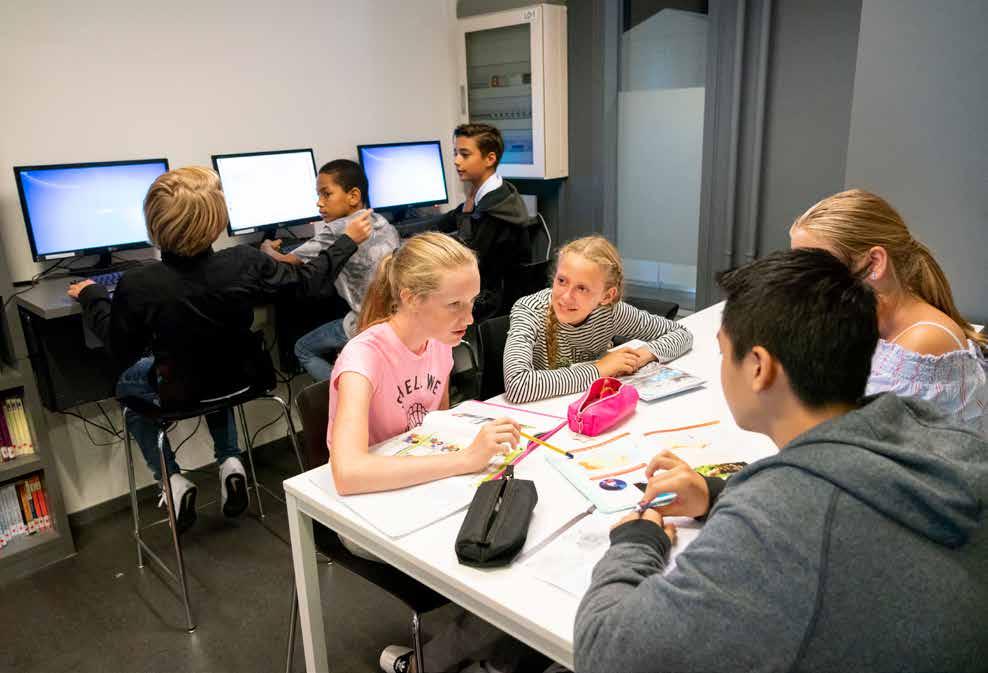 Je kan zelf kiezen bij welke vakken je extra geholpen wilt worden met de maatwerkuren FLEXROOSTER: Dit schooljaar zijn wij gestart